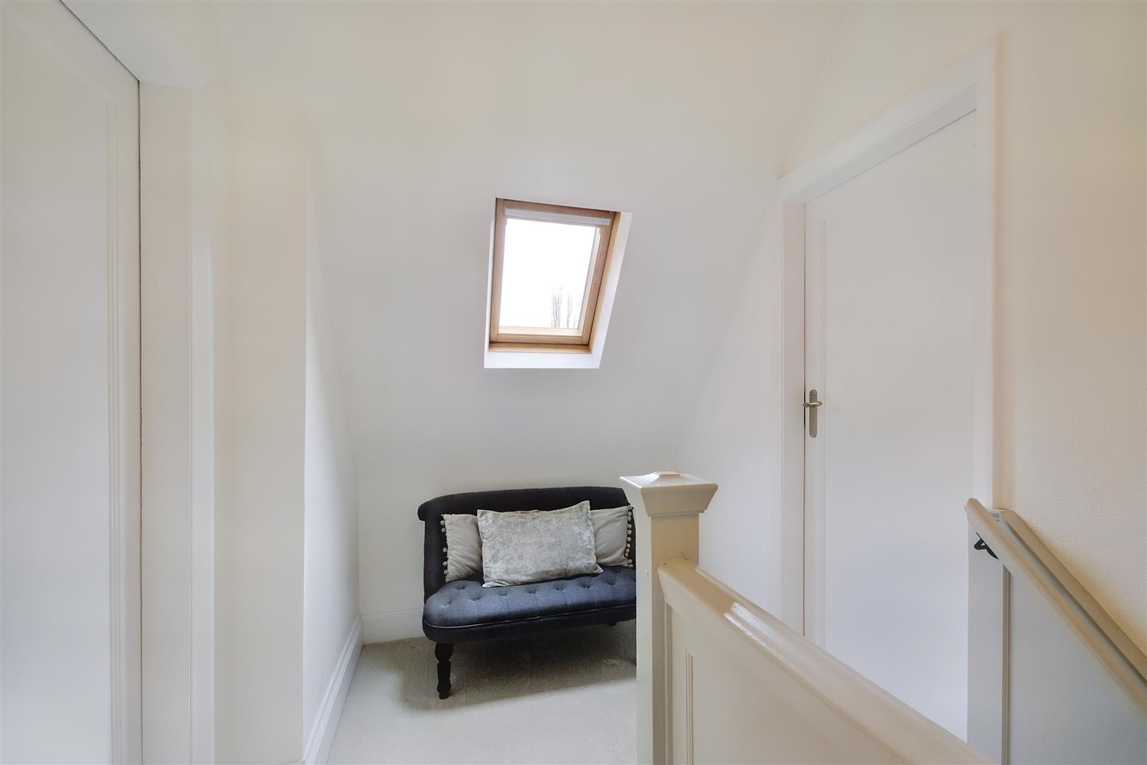 Derby Road, Bramcote, Nottingham Robert Ellis Estate Agents